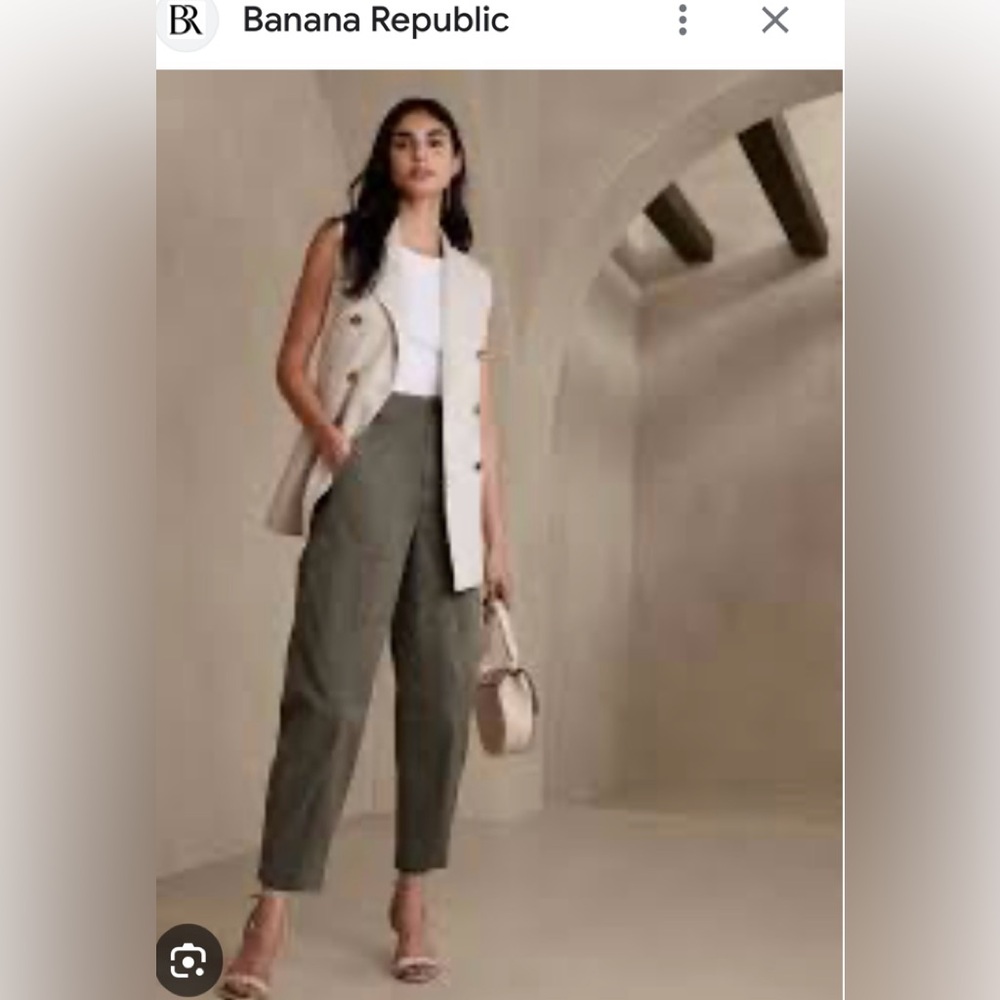 BANANA REPUBLIC NWT Barrel Pant Sold Out in Stores.